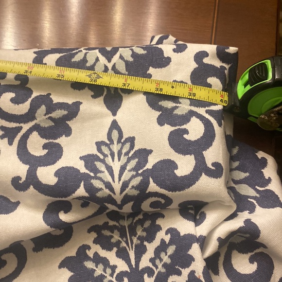 Custom Window Valance - Picture 5 of 16